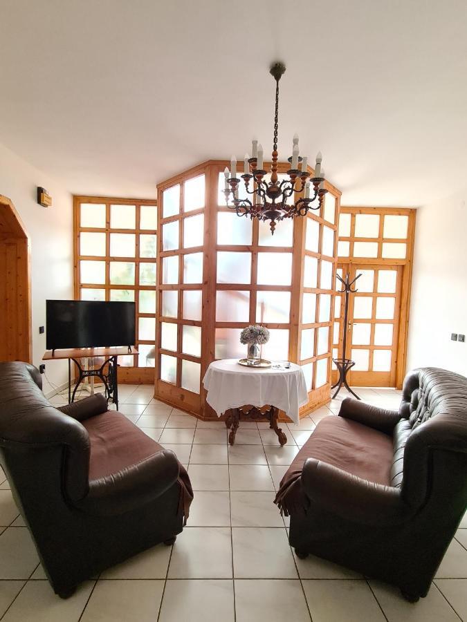 Agas Vendeghaz Hotel Csopak Exterior foto